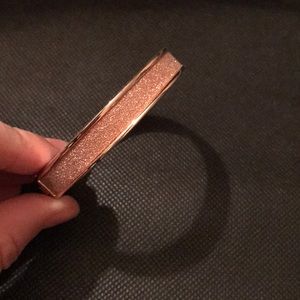 🔥PRICE DROP🔥Rose gold Bangle